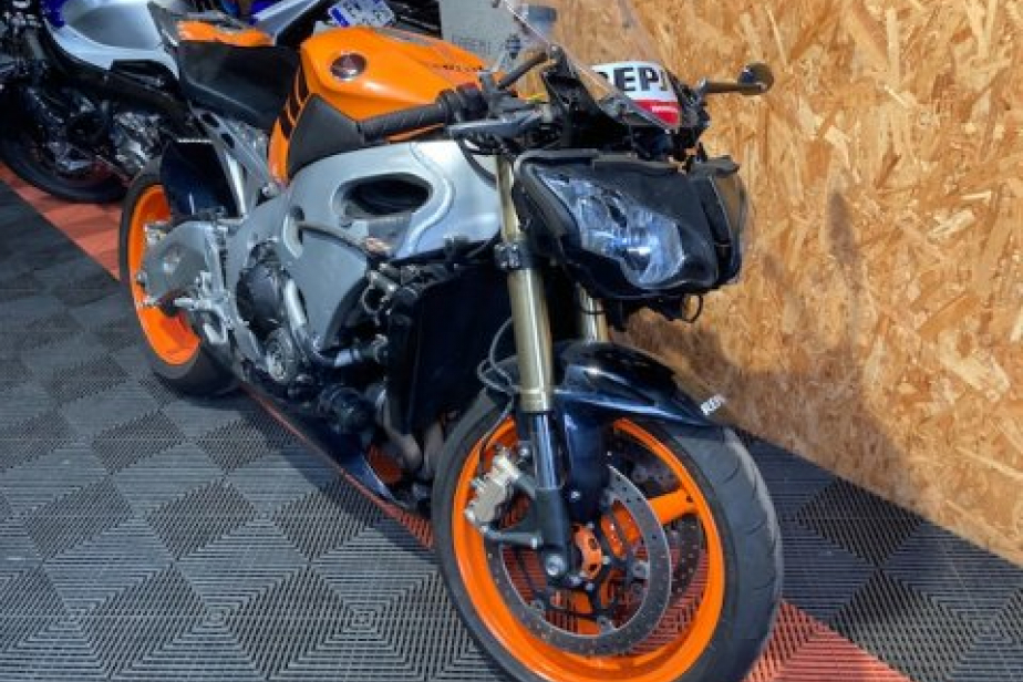 HONDA 1000 CBR RR REPSOL, Saint-Étienne, Diagnostic Moto Casse