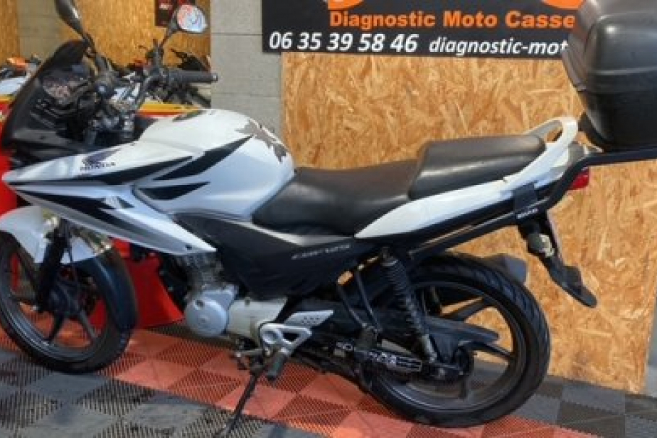 HONDA 125 CBF, Saint-Étienne, Diagnostic Moto Casse