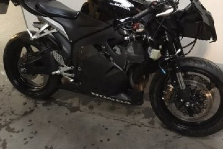 Honda 600 cbr 2010 (pièces détachées), Saint-Étienne, Diagnostic Moto Casse