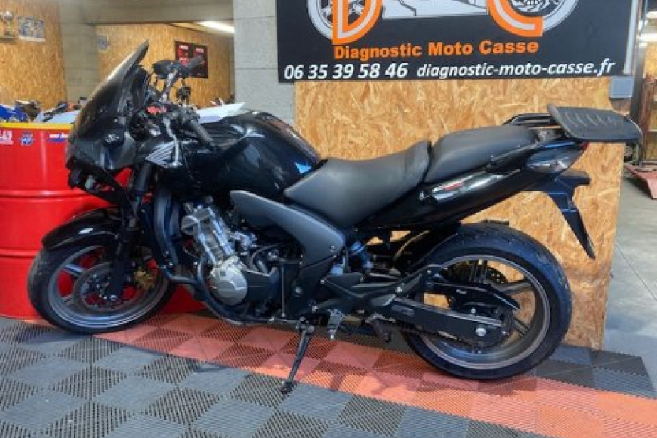 HONDA CB 600 F ABS, Saint-Étienne, Diagnostic Moto Casse