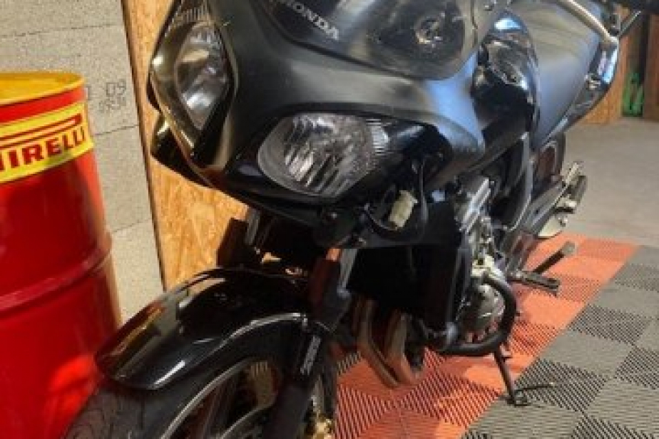 HONDA CB 600 F ABS, Saint-Étienne, Diagnostic Moto Casse