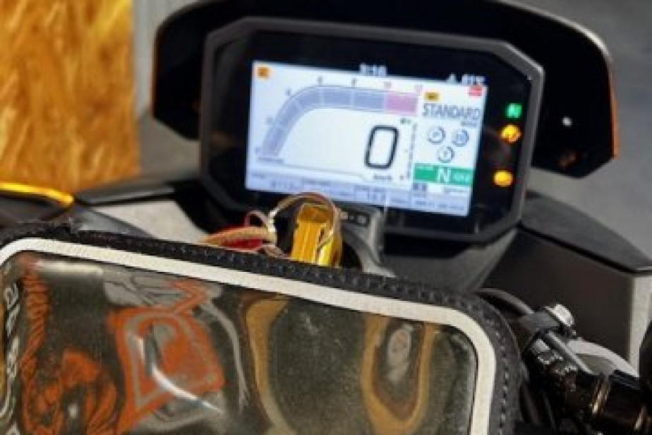 HONDA CB 750 HORNET 2023, Saint-Étienne, Diagnostic Moto Casse