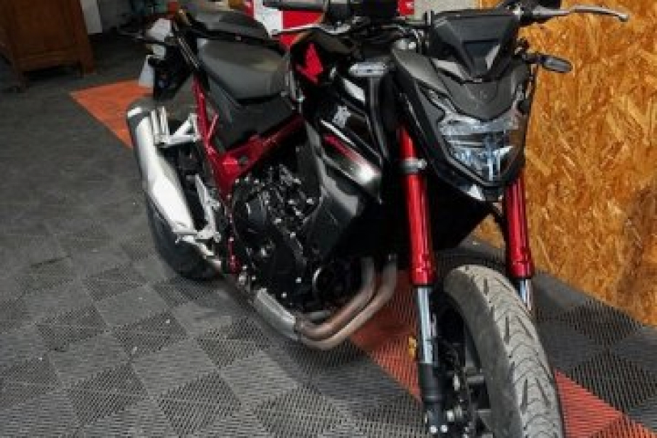 HONDA CB 750 HORNET 2024, Saint-Étienne, Diagnostic Moto Casse