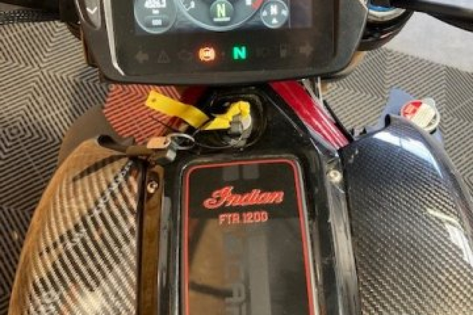 INDIAN 1200 FTR CARBONE 2021, Saint-Étienne, Diagnostic Moto Casse