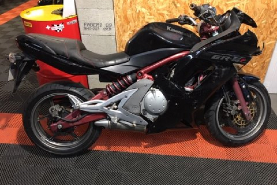KAWASAKI ER6 F 2007, Saint-Étienne, Diagnostic Moto Casse