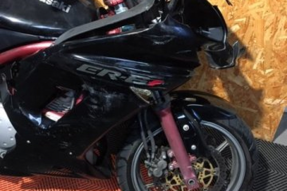 KAWASAKI ER6 F 2007, Saint-Étienne, Diagnostic Moto Casse