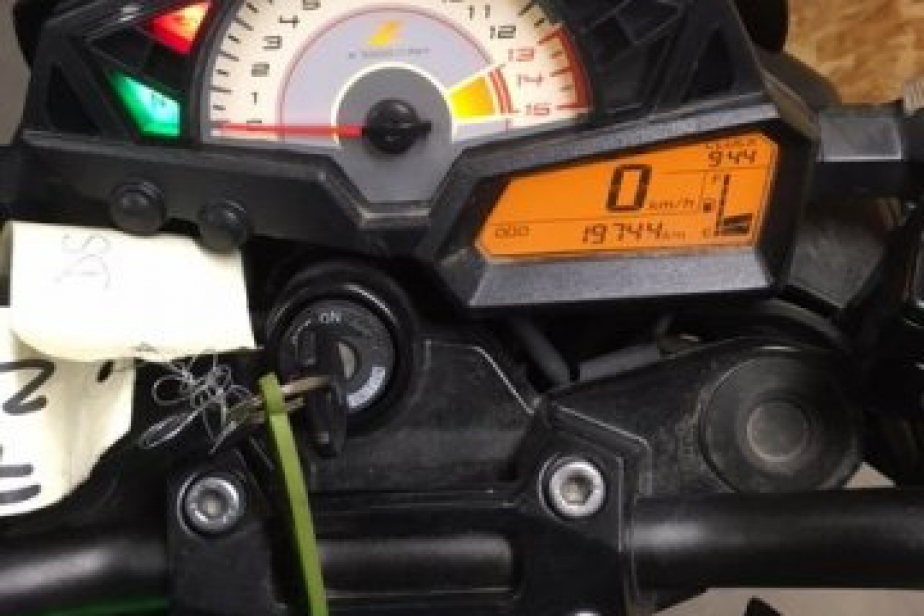 Kawasaki z 300 2015, Saint-Étienne, Diagnostic Moto Casse
