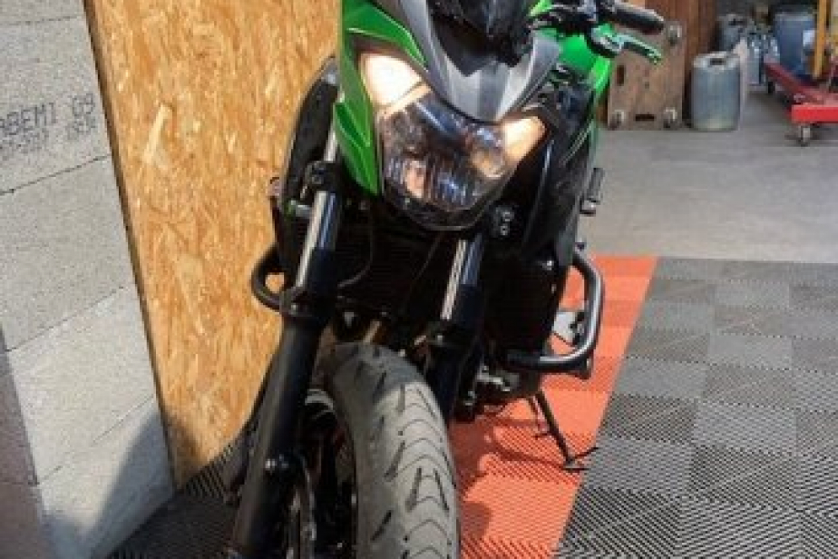 KAWASAKI Z650 2018, Saint-Étienne, Diagnostic Moto Casse