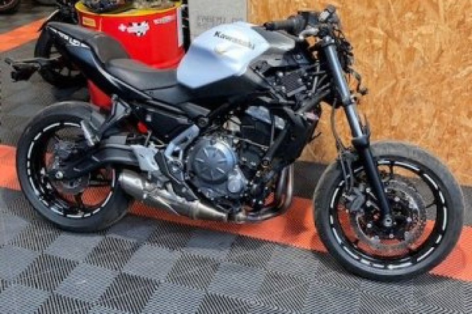 KAWASAKI Z650 2019 ABS A2, Saint-Étienne, Diagnostic Moto Casse