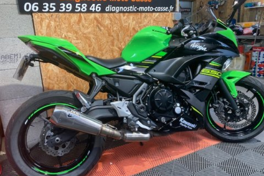 KAWASAKI Z650 NINJA ABS, Saint-Étienne, Diagnostic Moto Casse
