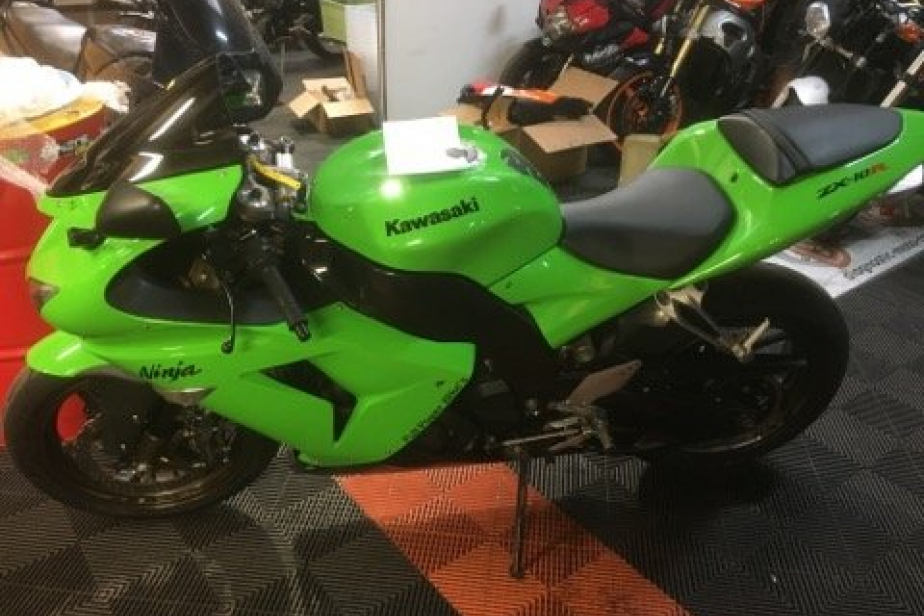 KAWASAKI ZX10R 2006, Saint-Étienne, Diagnostic Moto Casse