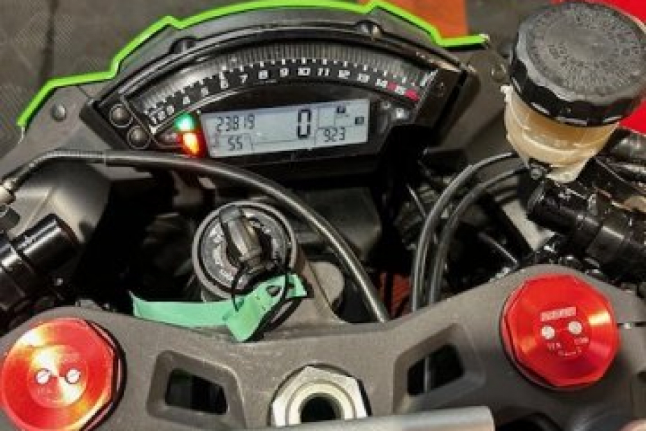KAWASAKI ZX10R 2014, Saint-Étienne, Diagnostic Moto Casse