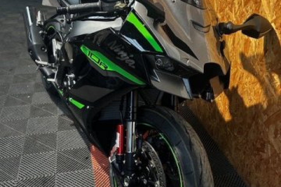 KAWASAKI ZX10RR 2024, Saint-Étienne, Diagnostic Moto Casse