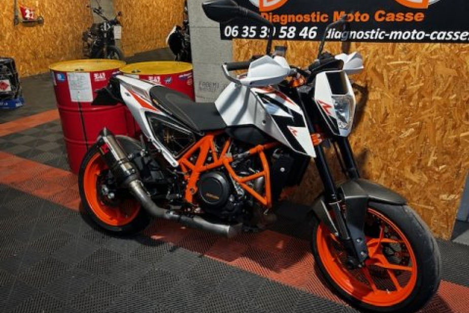 KTM 690R DUKE 2015, Saint-Étienne, Diagnostic Moto Casse