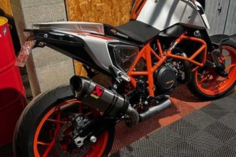 KTM 690R DUKE 2015, Saint-Étienne, Diagnostic Moto Casse
