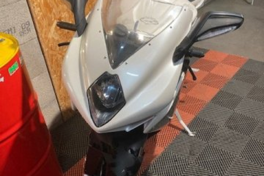 MV AGUSTA 800 F3 2014, Saint-Étienne, Diagnostic Moto Casse