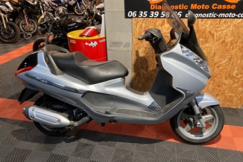 SCOOTER PIAGGIO 125 X8 2004, Saint-Étienne, Diagnostic Moto Casse