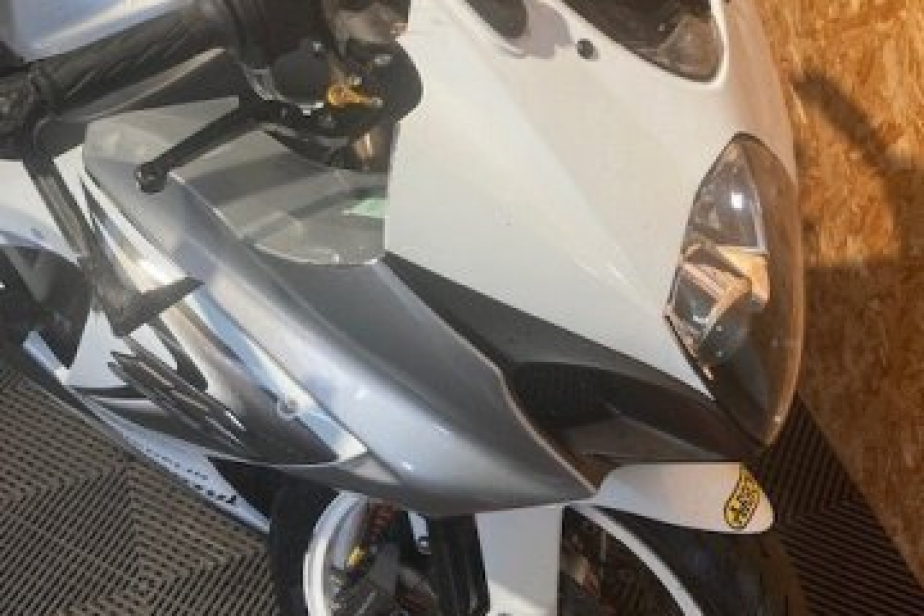 SUZUKI 1000 GSXR 2008, Saint-Étienne, Diagnostic Moto Casse