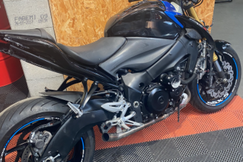 SUZUKI 1000 GSX-S, Saint-Étienne, Diagnostic Moto Casse