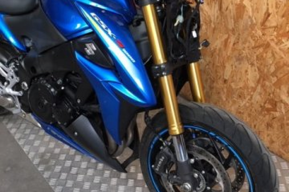 SUZUKI 1000 GSXS 2016, Saint-Étienne, Diagnostic Moto Casse