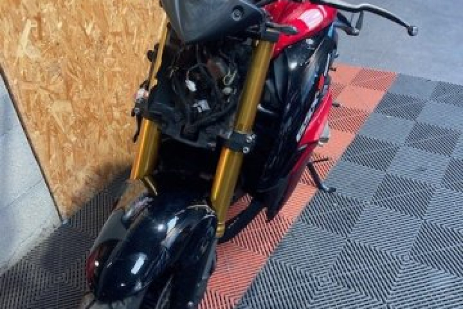 SUZUKI 1000 GSXS 2018, Saint-Étienne, Diagnostic Moto Casse