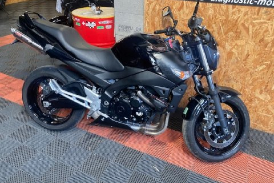 SUZUKI 600 GSR 2010, Saint-Étienne, Diagnostic Moto Casse