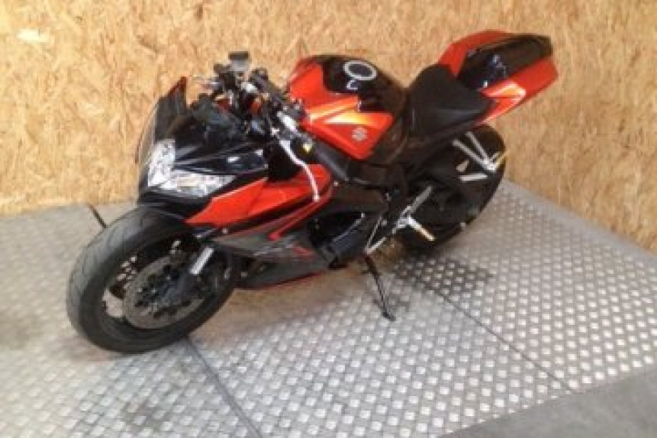 SUZUKI 600 GSXR 2010, Saint-Étienne, Diagnostic Moto Casse