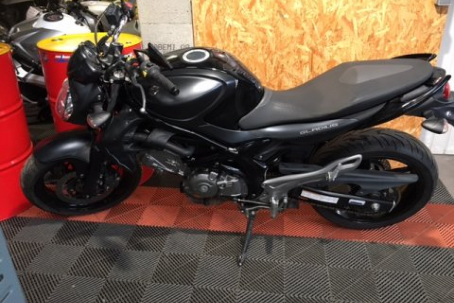 SUZUKI 650 GLADIUS ABS 2014, Saint-Étienne, Diagnostic Moto Casse