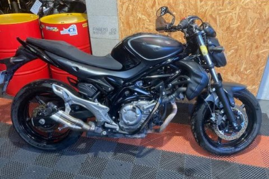 SUZUKI 650 GLADIUS ABS 2014, Saint-Étienne, Diagnostic Moto Casse