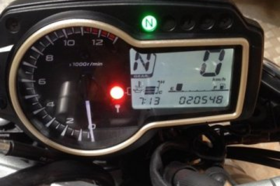 Suzuki 750 gsr 2012, Saint-Étienne, Diagnostic Moto Casse