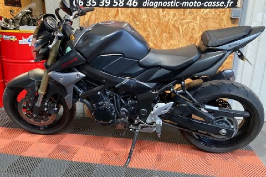 SUZUKI 750 GSR 2014, Saint-Étienne, Diagnostic Moto Casse