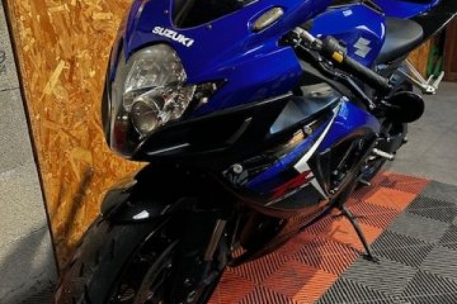 SUZUKI 750 GSXR 2006, Saint-Étienne, Diagnostic Moto Casse