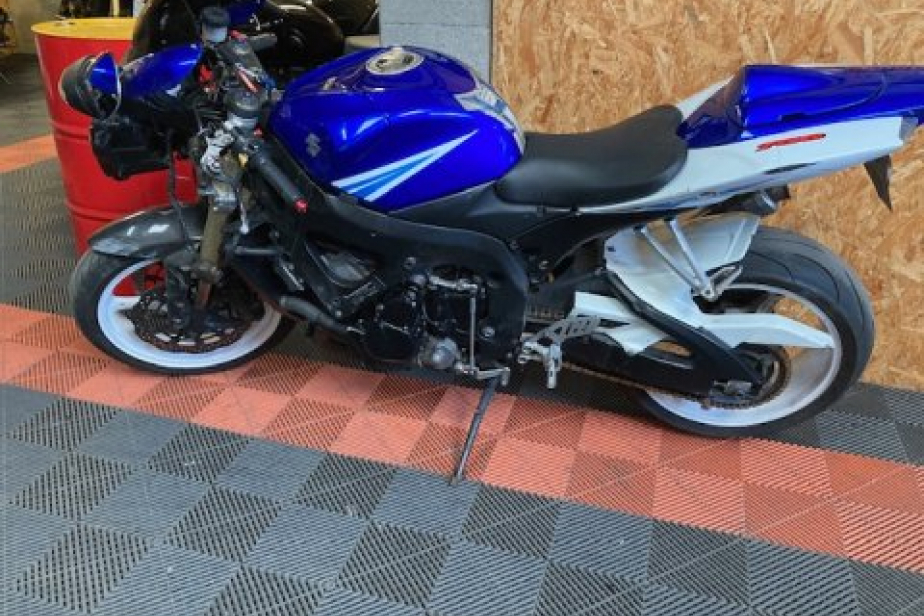 SUZUKI 750 GSXR 2006, Saint-Étienne, Diagnostic Moto Casse