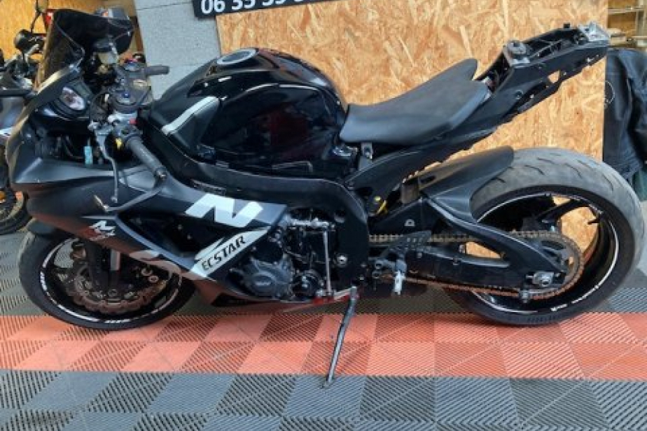 SUZUKI 750 GSXR 2008, Saint-Étienne, Diagnostic Moto Casse