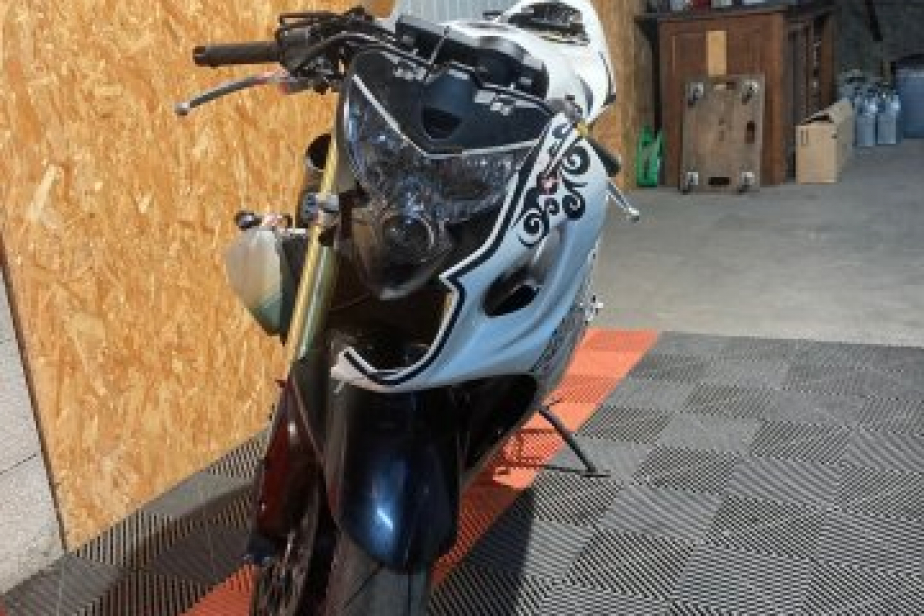 SUZUKI 750 GSXR, Saint-Étienne, Diagnostic Moto Casse