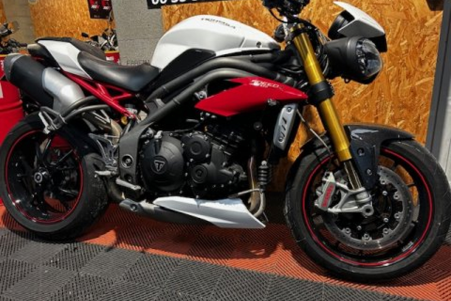 TRIUMPH 1050 R SPEED TRIPLE 2016, Saint-Étienne, Diagnostic Moto Casse