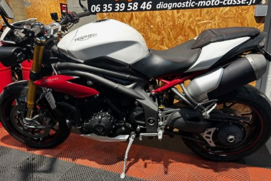 TRIUMPH 1050 R SPEED TRIPLE 2016, Saint-Étienne, Diagnostic Moto Casse
