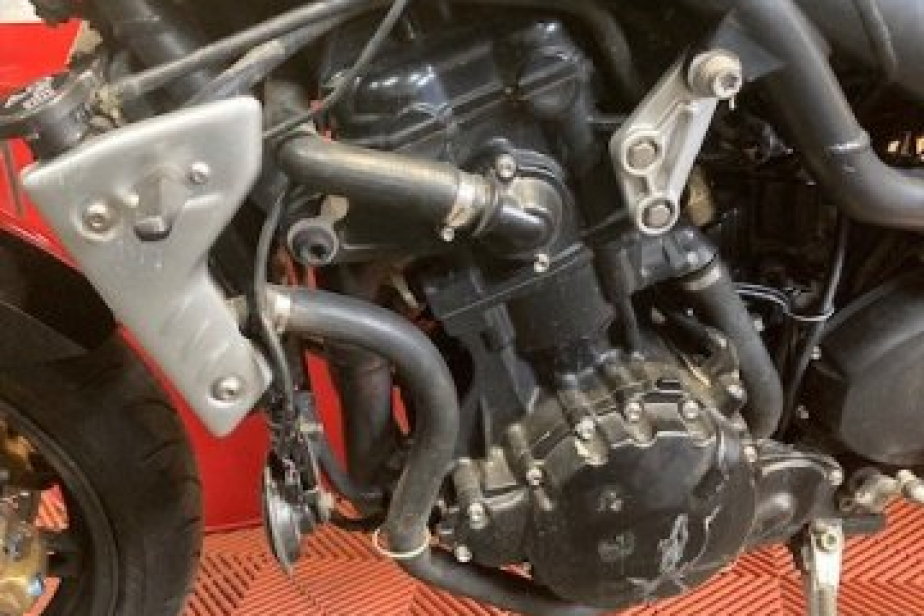 TRIUMPH 1050 SPEED 2006, Saint-Étienne, Diagnostic Moto Casse