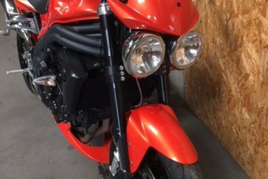 Triumph 1050 speed 2008, Saint-Étienne, Diagnostic Moto Casse