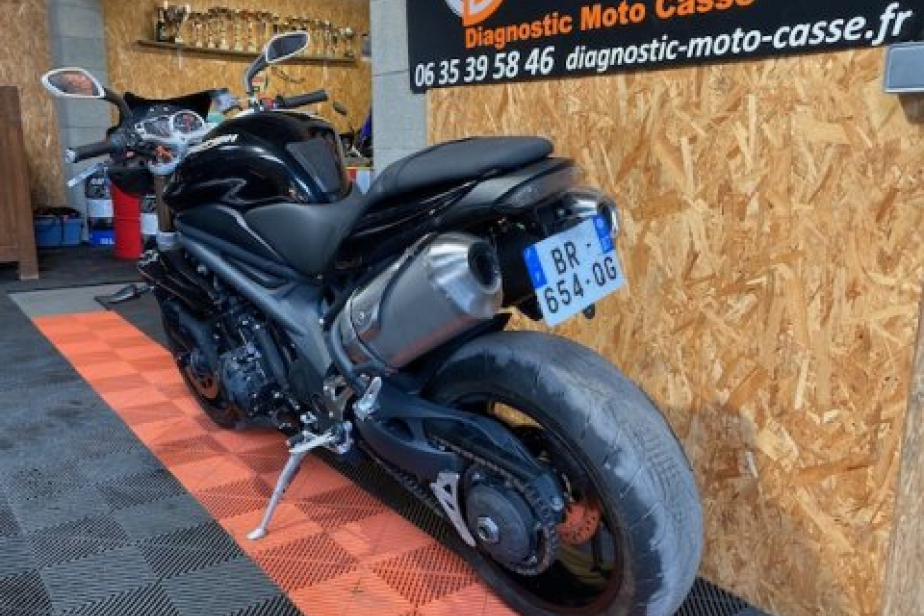 TRIUMPH 1050 SPEED 2011, Saint-Étienne, Diagnostic Moto Casse
