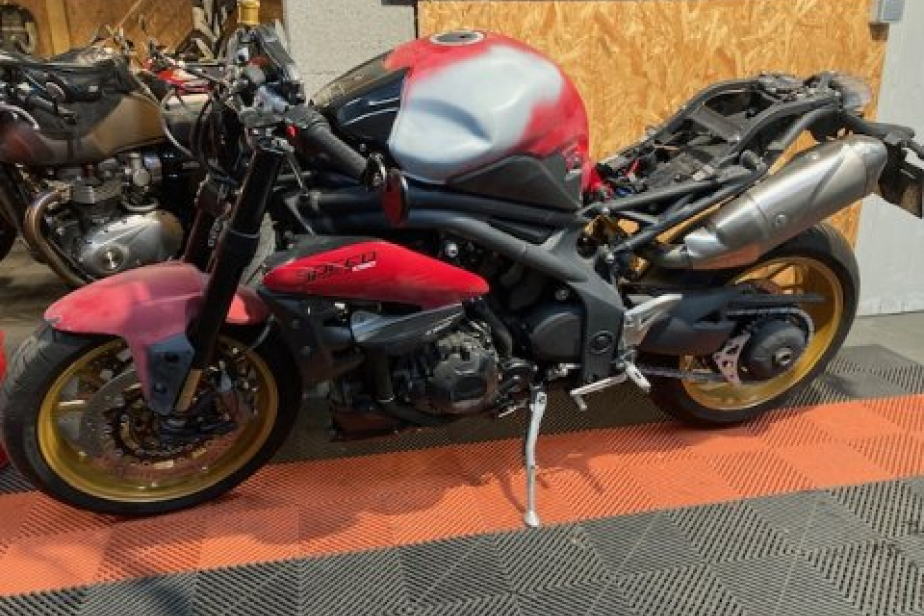 TRIUMPH 1050 SPEED R 2015, Saint-Étienne, Diagnostic Moto Casse