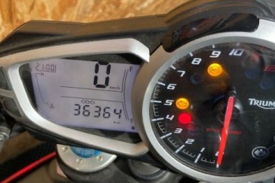 TRIUMPH 1050 SPEED R 2015, Saint-Étienne, Diagnostic Moto Casse