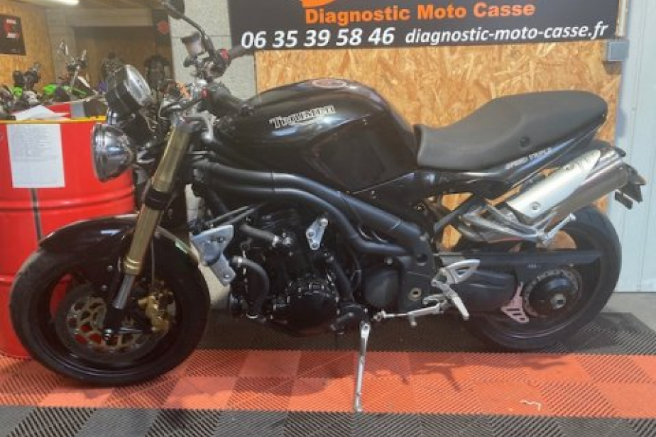 TRIUMPH 1050 SPEED TRIPLE 2005, Saint-Étienne, Diagnostic Moto Casse