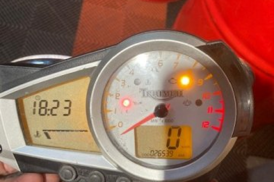 TRIUMPH 1050 SPEED TRIPLE 2007, Saint-Étienne, Diagnostic Moto Casse