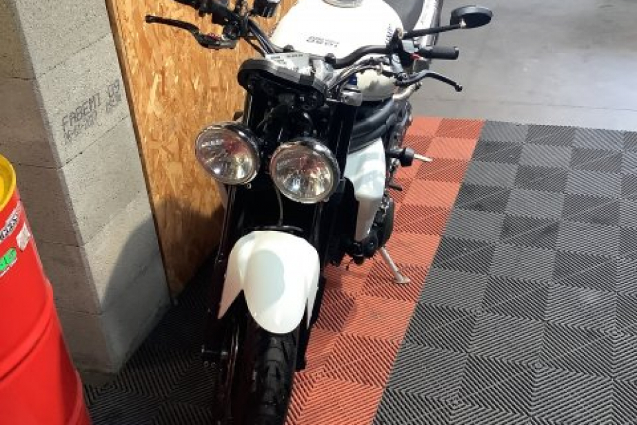 TRIUMPH 1050 SPEED TRIPLE 2008, Saint-Étienne, Diagnostic Moto Casse