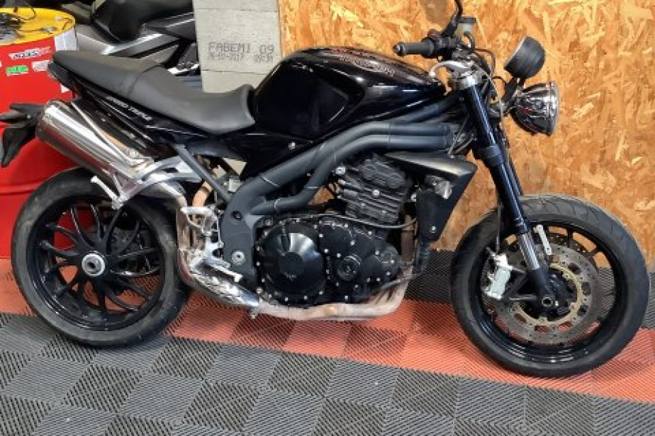 Triumph 1050 Speed Triple 2010, Saint-Étienne, Diagnostic Moto Casse