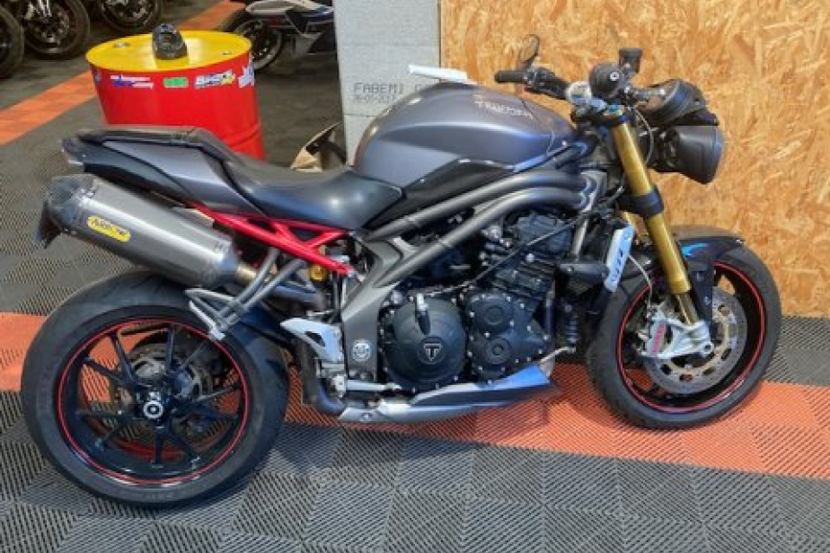 TRIUMPH 1050 SPEED TRIPLE R 2016, Saint-Étienne, Diagnostic Moto Casse