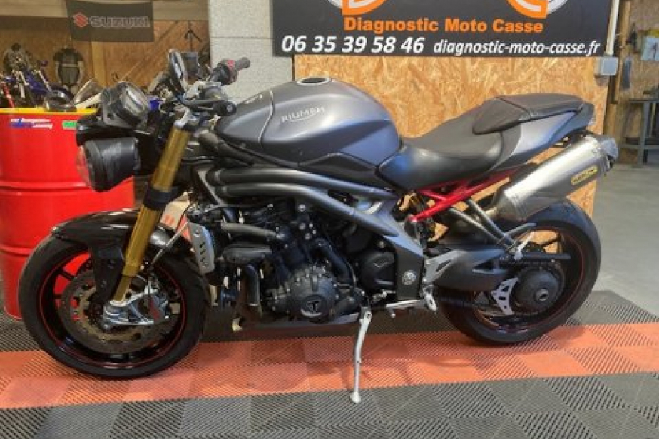 TRIUMPH 1050 SPEED TRIPLE R 2016, Saint-Étienne, Diagnostic Moto Casse