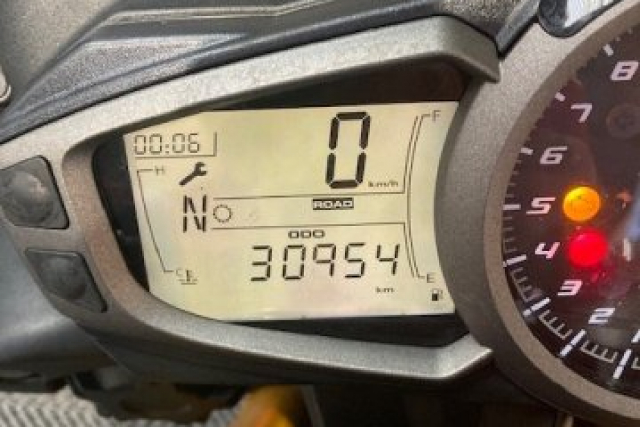TRIUMPH 1050 SPEED TRIPLE R 2016, Saint-Étienne, Diagnostic Moto Casse