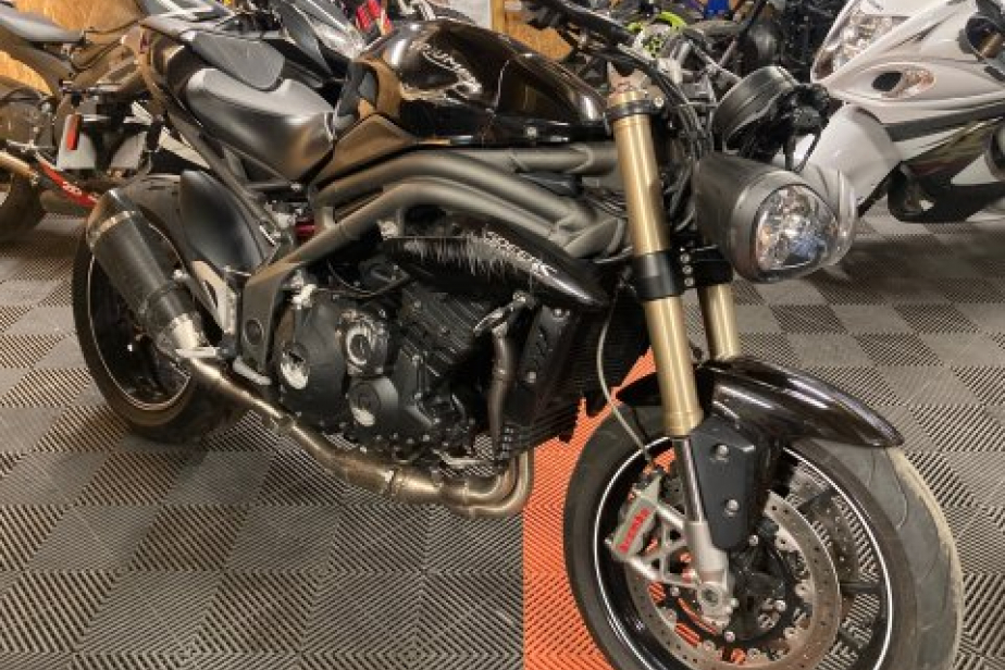 TRIUMPH 1050 SPEED TRIPLE S 2018, Saint-Étienne, Diagnostic Moto Casse